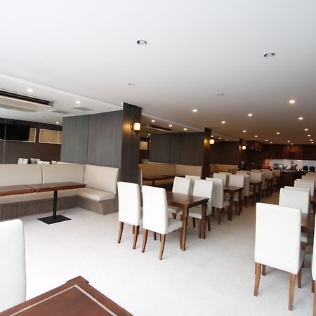 Le Bangkok Hotel Екстериор снимка