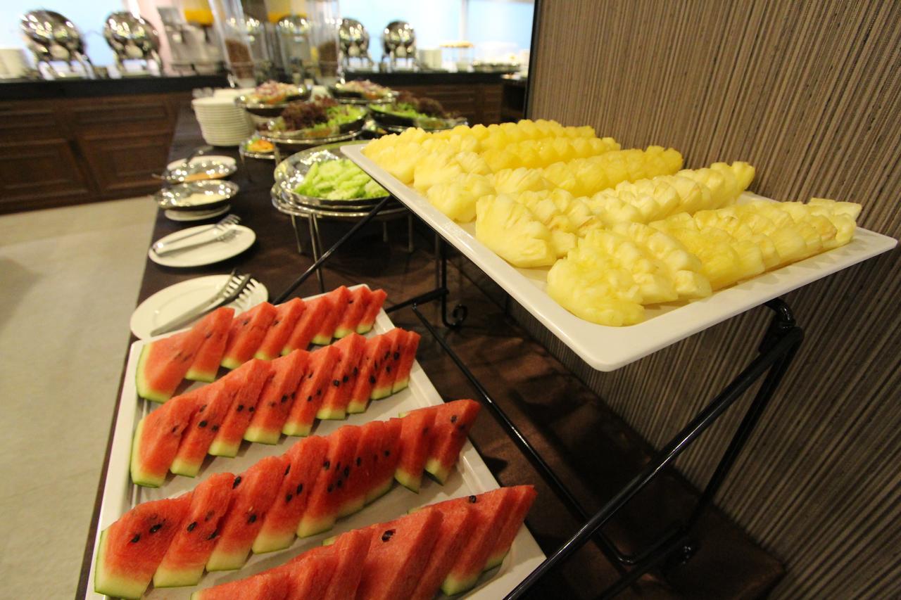 Le Bangkok Hotel Екстериор снимка